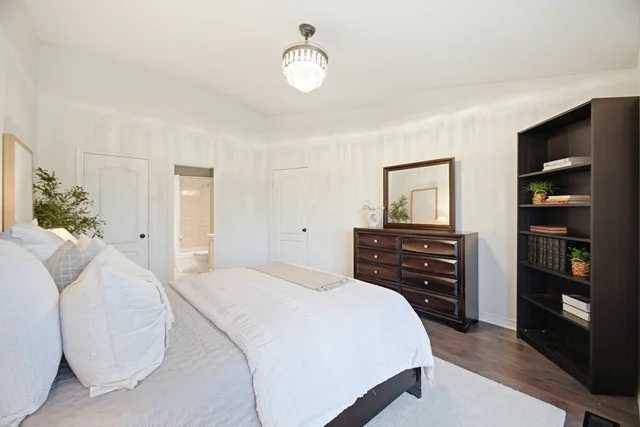 1353 Stephenson Drive, Burlington - photo 48