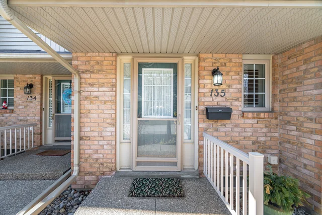 #135-3333 New Street, Burlington - photo 6