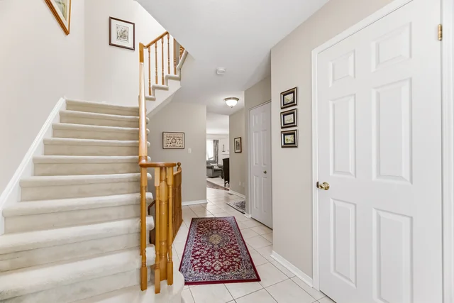 #135-3333 New Street, Burlington - photo 9