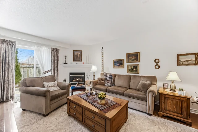 #135-3333 New Street, Burlington - photo 10