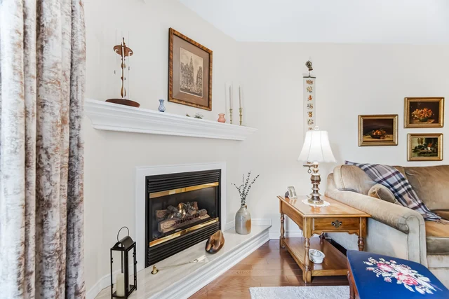 #135-3333 New Street, Burlington - photo 12