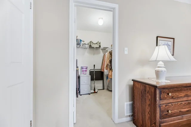 #135-3333 New Street, Burlington - photo 36