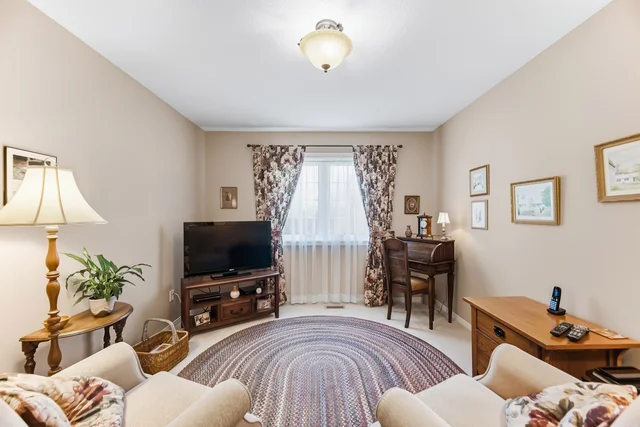 #135-3333 New Street, Burlington - photo 38