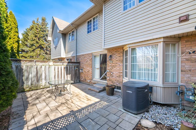 #135-3333 New Street, Burlington - photo 46
