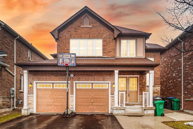 31 Miracle Trail, Brampton - photo 1