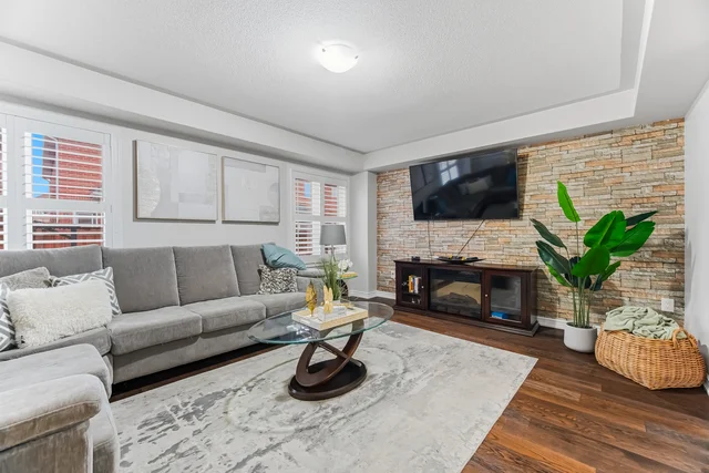 31 Miracle Trail, Brampton - photo 18