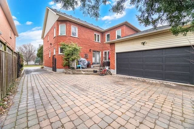 2441 Capilano Crescent, Oakville - photo 69