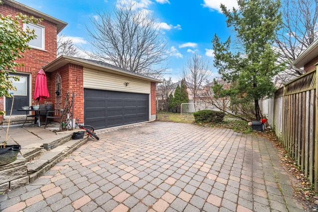 2441 Capilano Crescent, Oakville - photo 71