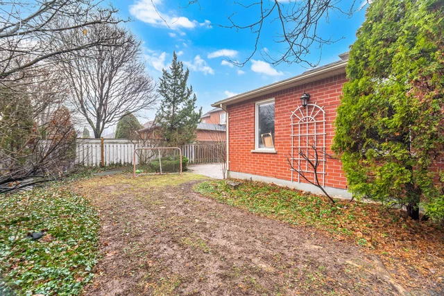 2441 Capilano Crescent, Oakville - photo 73