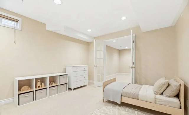 2441 Capilano Crescent, Oakville - photo 58