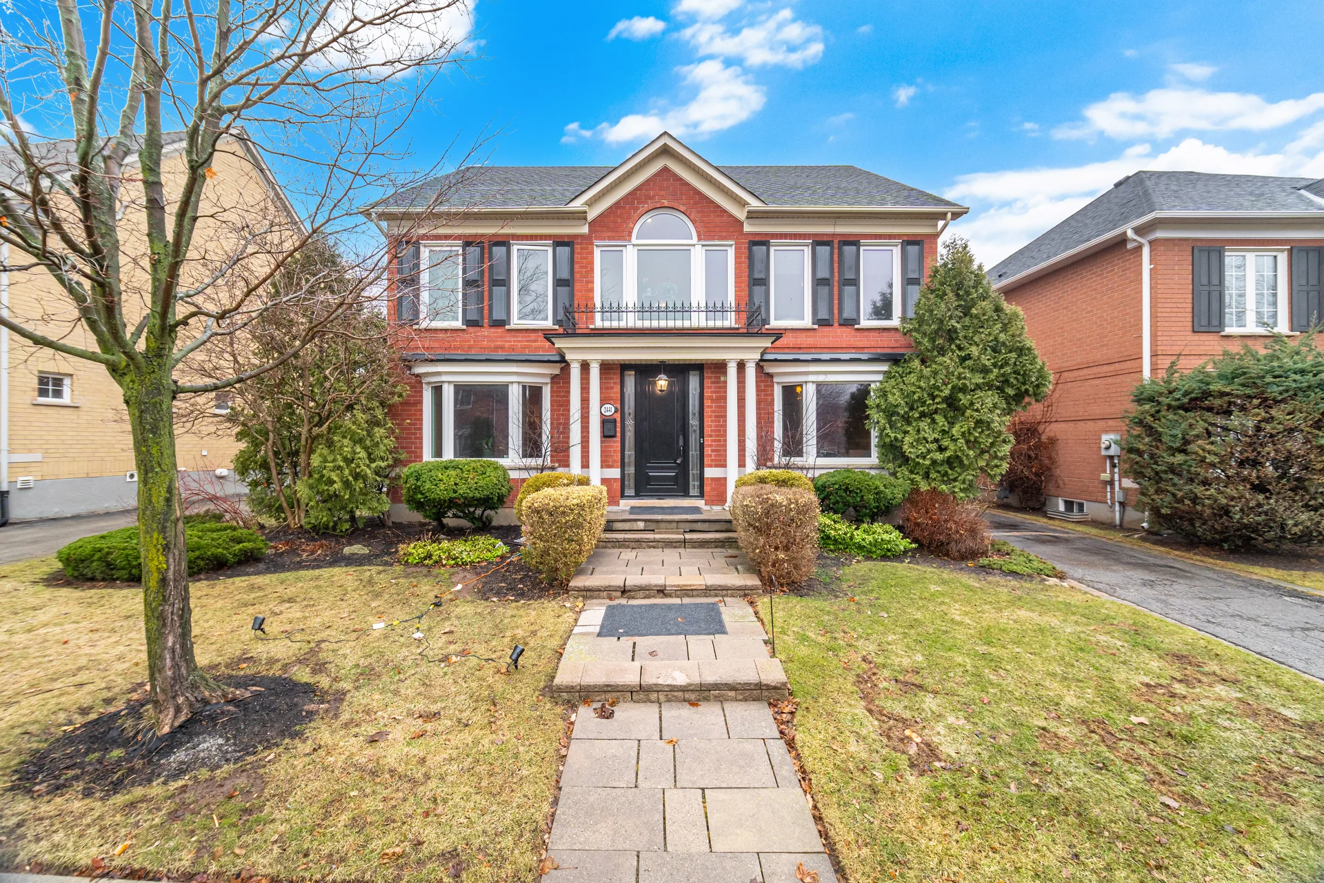 2441 Capilano Crescent, Oakville - photo 3