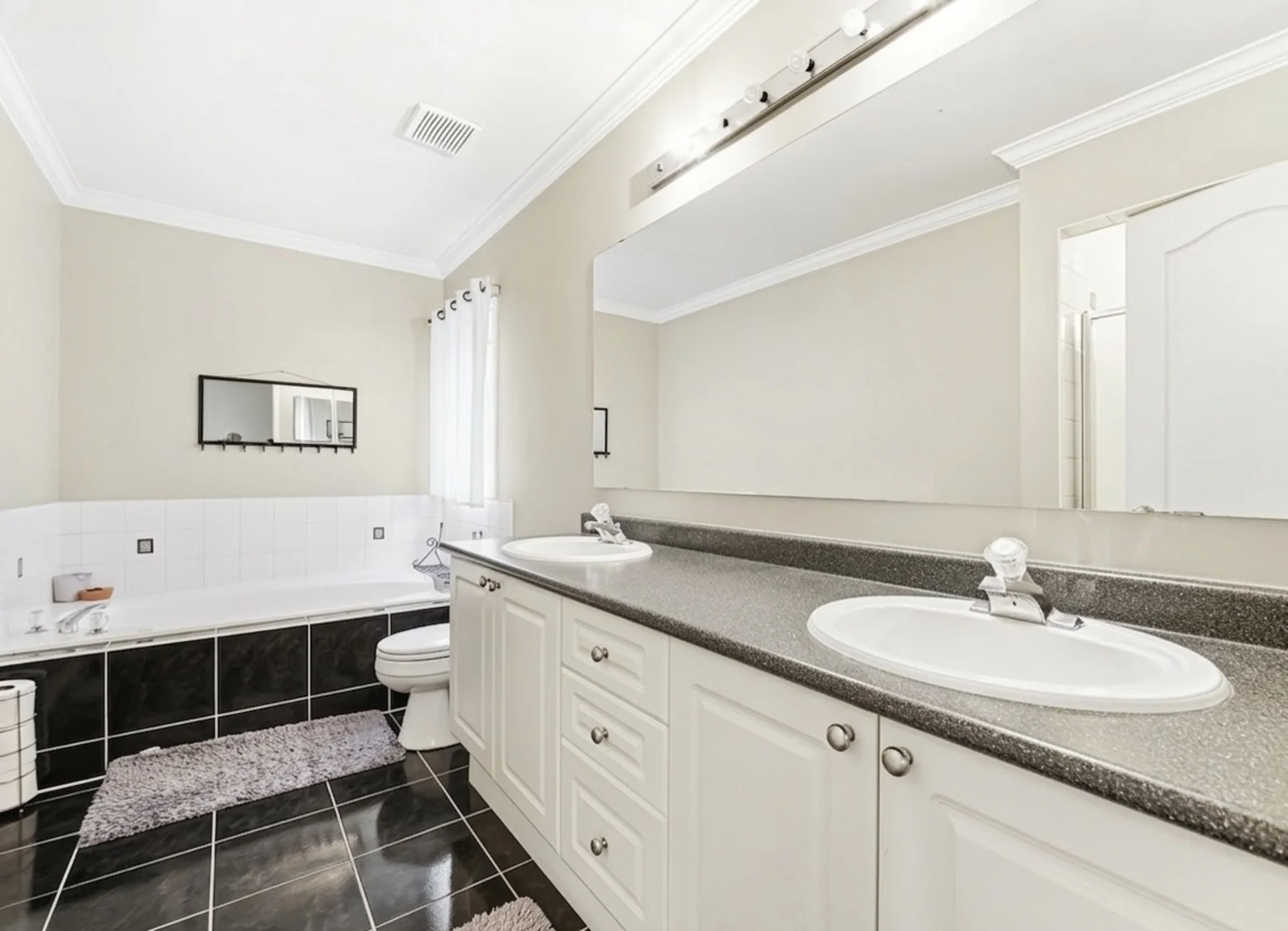 2441 Capilano Crescent, Oakville - photo 39