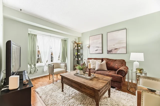 #92-900 Central Park Drive, Brampton - photo 11