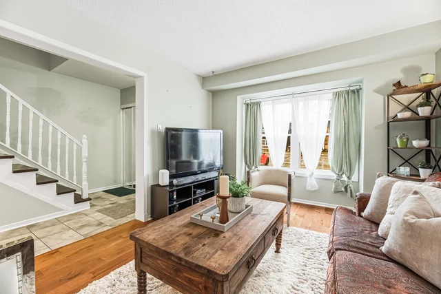 #92-900 Central Park Drive, Brampton - photo 12