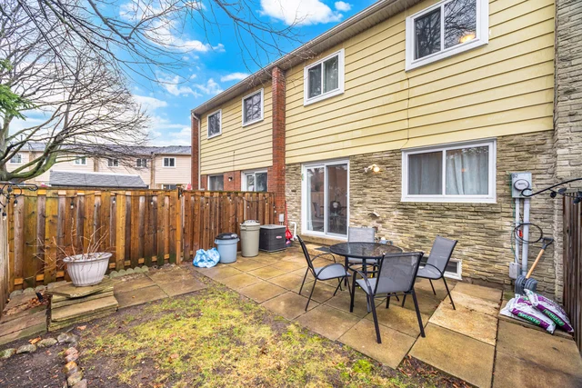 #92-900 Central Park Drive, Brampton - photo 45