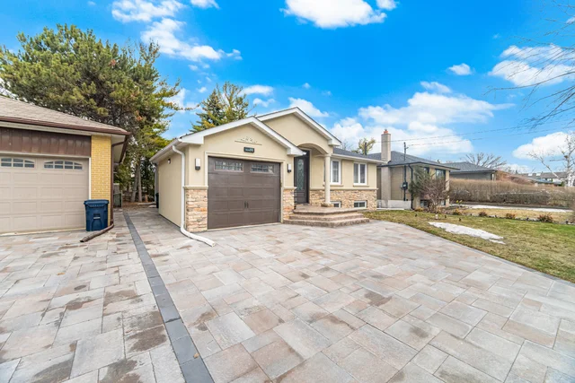 200 Goulding Avenue, North York - photo 5