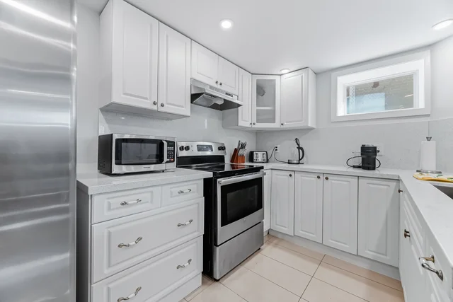 200 Goulding Avenue, North York - photo 12