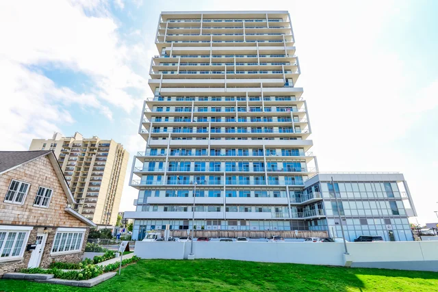 #409-65 Speers Road, Oakville - photo 3