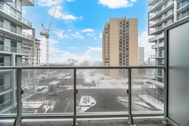 #409-65 Speers Road, Oakville - photo 35
