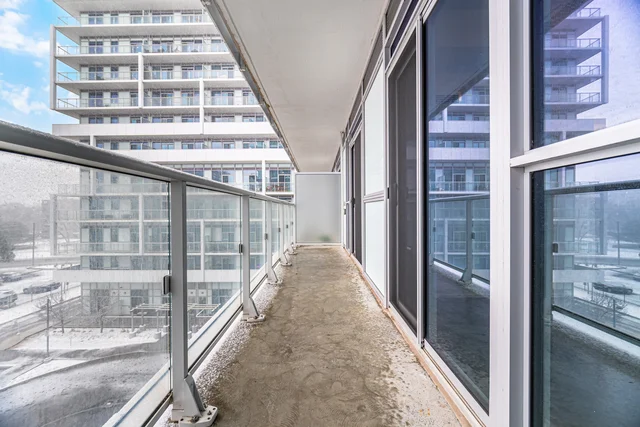 #409-65 Speers Road, Oakville - photo 36