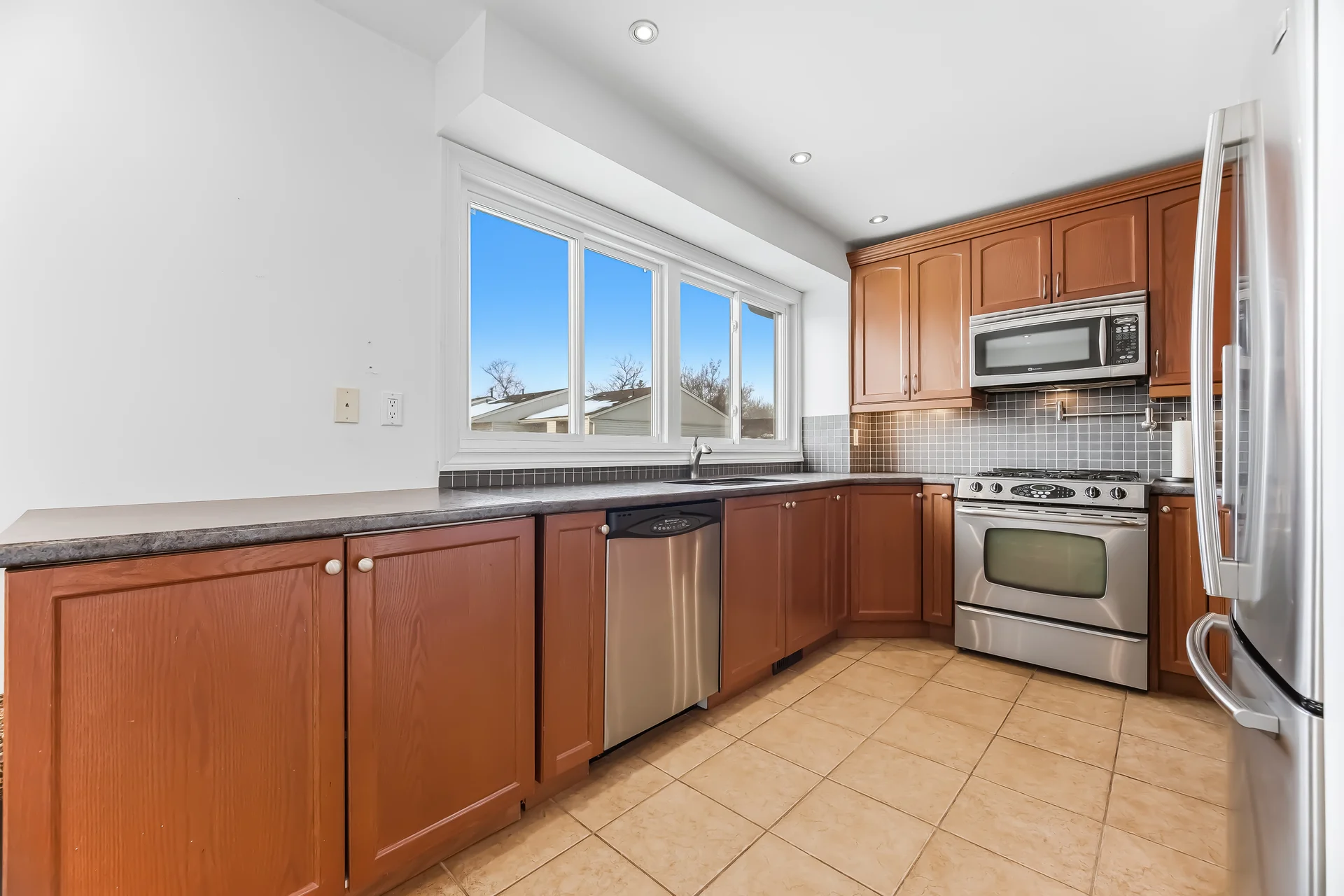 #74-7430 Copenhagen Road, Mississauga - photo 21