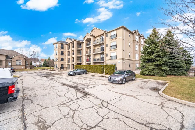 #207-1479 Maple Avenue, Milton - photo 1