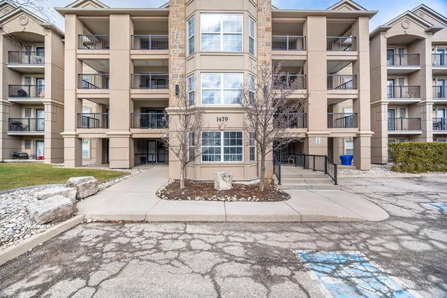 #207-1479 Maple Avenue, Milton - photo 2