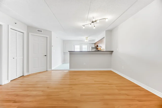 #207-1479 Maple Avenue, Milton - photo 9