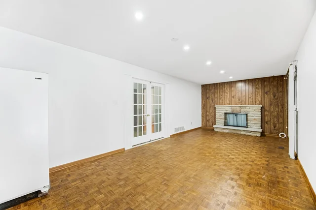 4 Manorcrest Street, Brampton - photo 23