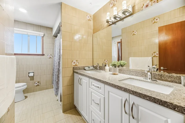 4 Manorcrest Street, Brampton - photo 42