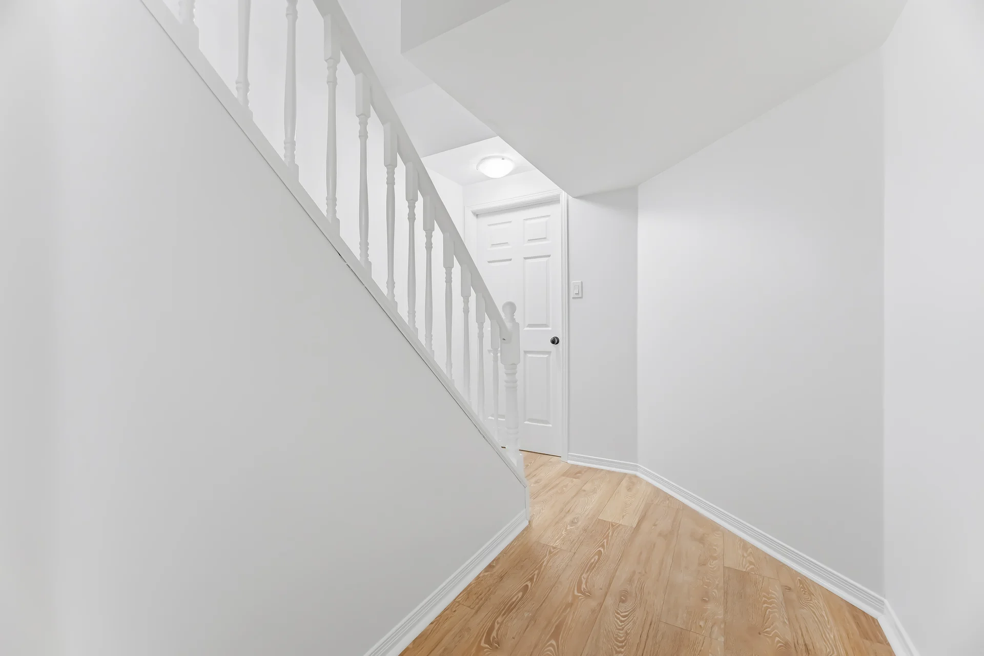 #6-2015 Cleaver Avenue, Burlington - photo 35