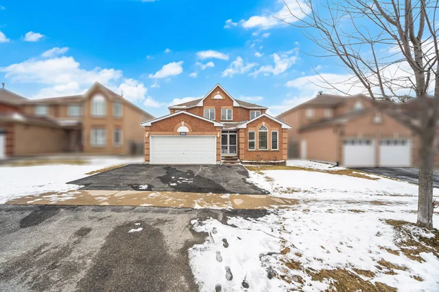 1581 Oakburn Street, Pickering - photo 2