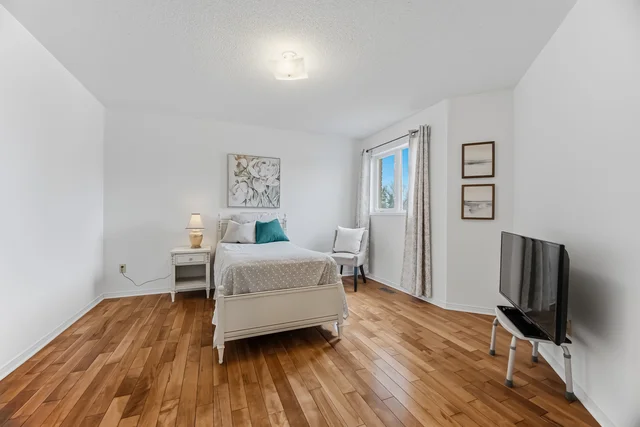 1581 Oakburn Street, Pickering - photo 39