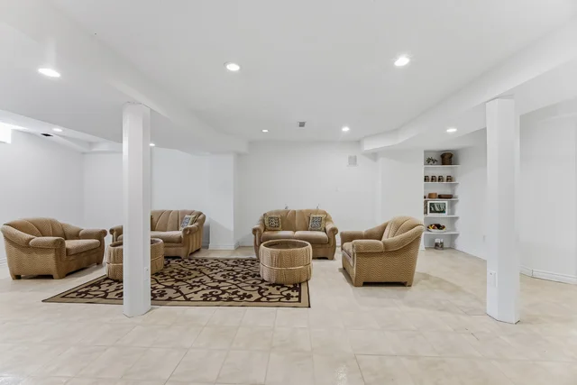 1581 Oakburn Street, Pickering - photo 51