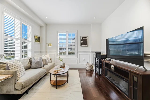1 Ostrovsky Road, Woodbridge - photo 27