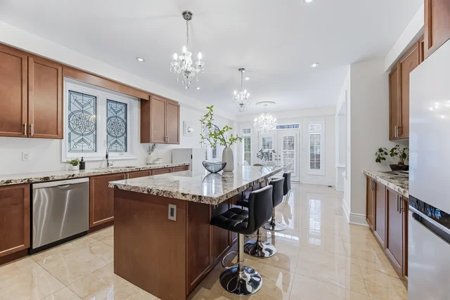 1 Ostrovsky Road, Woodbridge - photo 36