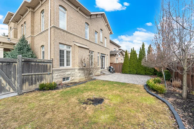 1 Ostrovsky Road, Woodbridge - photo 95
