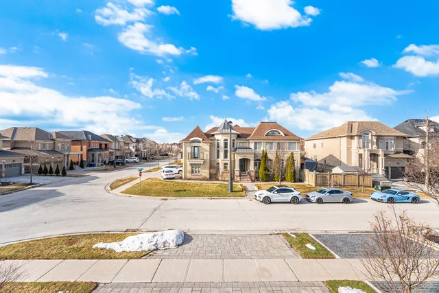 1 Ostrovsky Road, Woodbridge - photo 97
