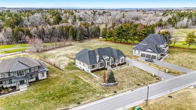 4 Dexshire Drive, Ajax - photo 7
