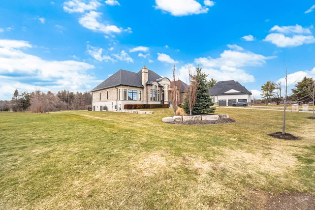 4 Dexshire Drive, Ajax - photo 12