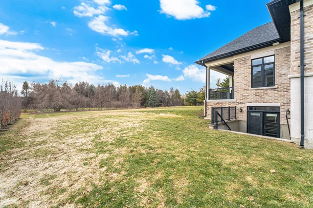 4 Dexshire Drive, Ajax - photo 21