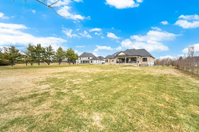 4 Dexshire Drive, Ajax - photo 23