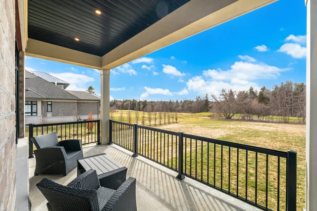 4 Dexshire Drive, Ajax - photo 31