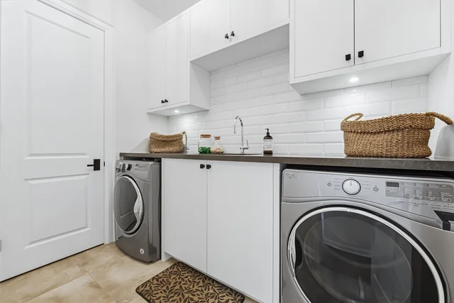 4 Dexshire Drive, Ajax - photo 67