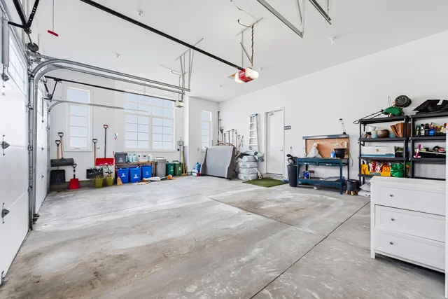 4 Dexshire Drive, Ajax - photo 72