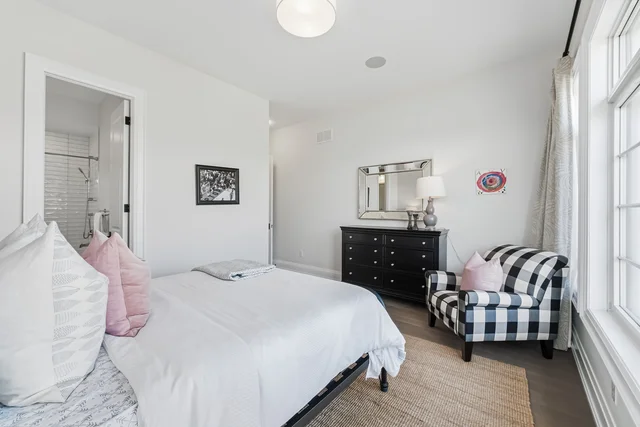 4 Dexshire Drive, Ajax - photo 94