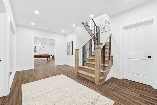 4 Dexshire Drive, Ajax - photo 98
