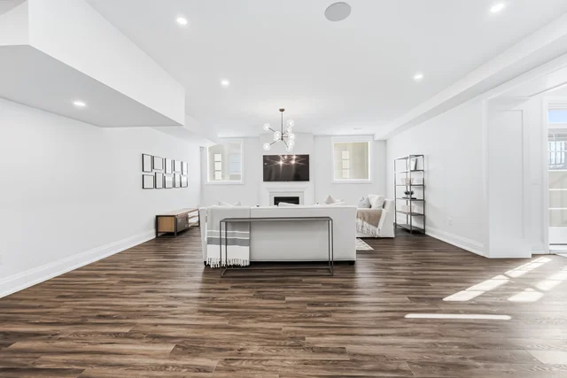 4 Dexshire Drive, Ajax - photo 109