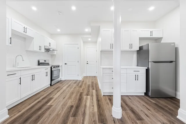 4 Dexshire Drive, Ajax - photo 113