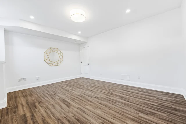 4 Dexshire Drive, Ajax - photo 122